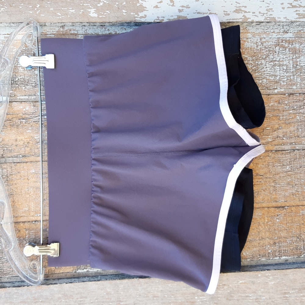 Fabletics athletic workout running shorts medium